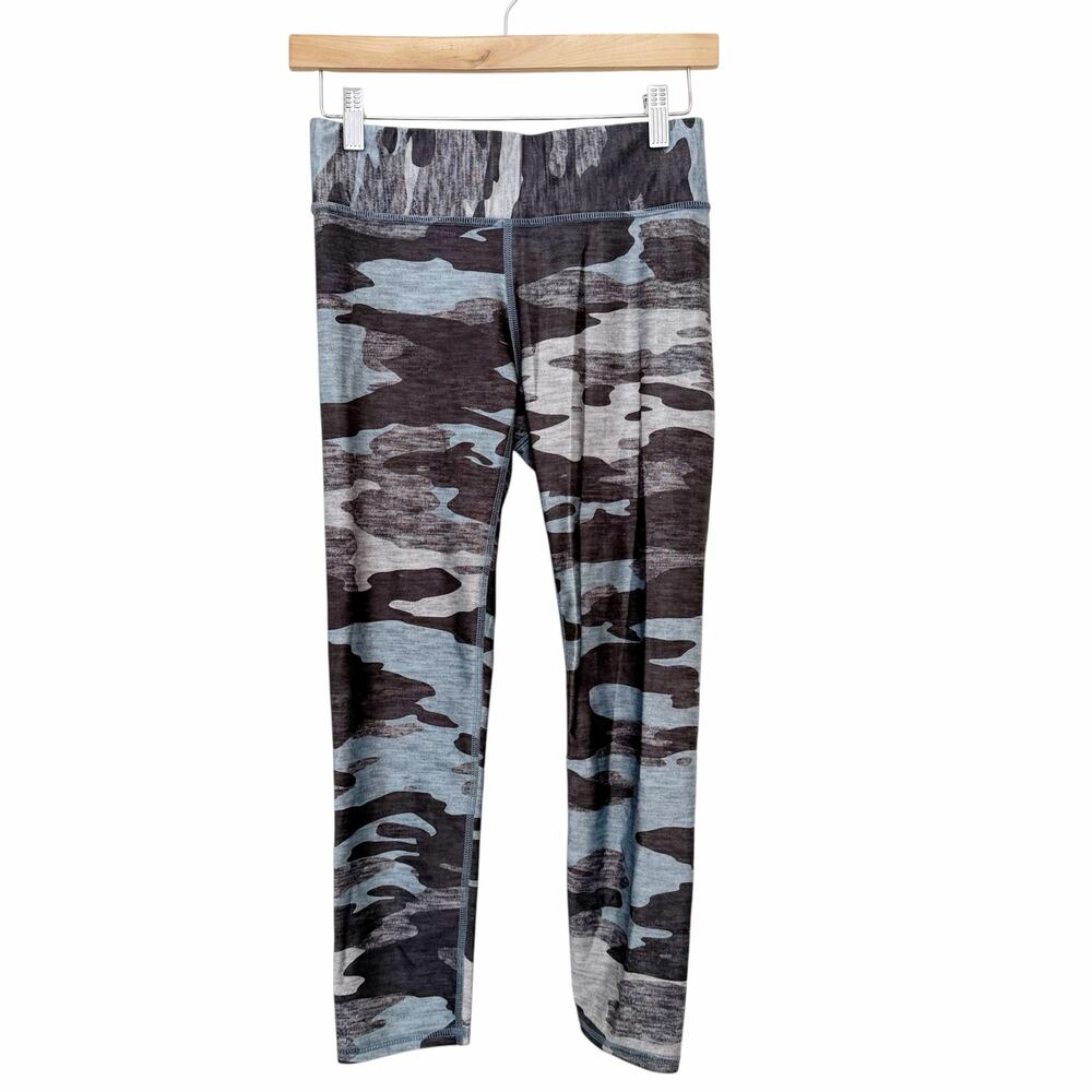 Terez Black Blue Camo Print Cropped Leggings Sz S